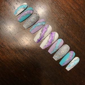 Purple, Blue, White, & Holo Press on Nails